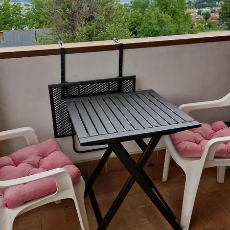 Polly - Bilocale Con Veranda E Vista A Colico