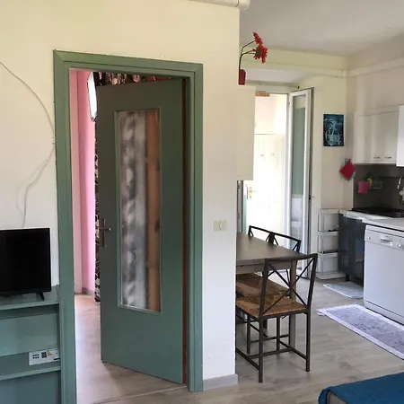 Polly - Bilocale Con Veranda E Vista A Colico