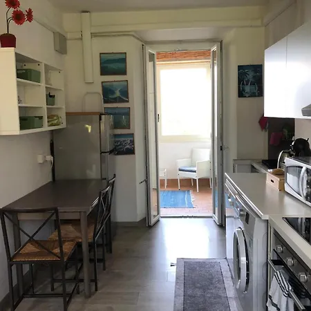 Polly - Bilocale Con Veranda E Vista A Apartment